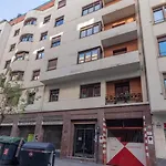 Akomodat En Apartamento En El Centro De Bilbao Con Parking