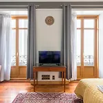 Ayala Apartment By People Rentals