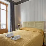 Ayala Apartment By People Rentals