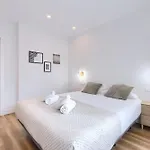 Deustown Apartamentos