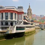 1893 Apartment 180 M. From The Old Town, A/C