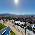 Calida Estancia Descubre La Ciudad
