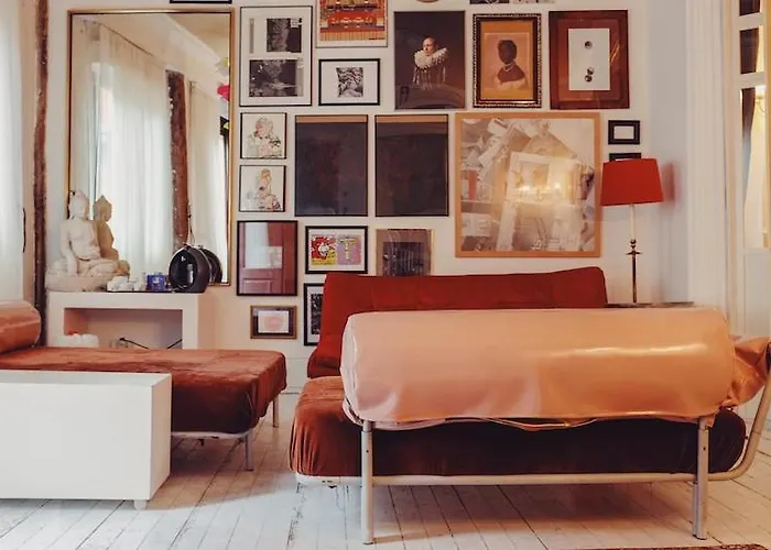 Habitaciones En Apartamento Independiente