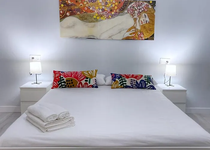 Vt Flat Reformado Con Escritorio De Trabajo Y Wifi