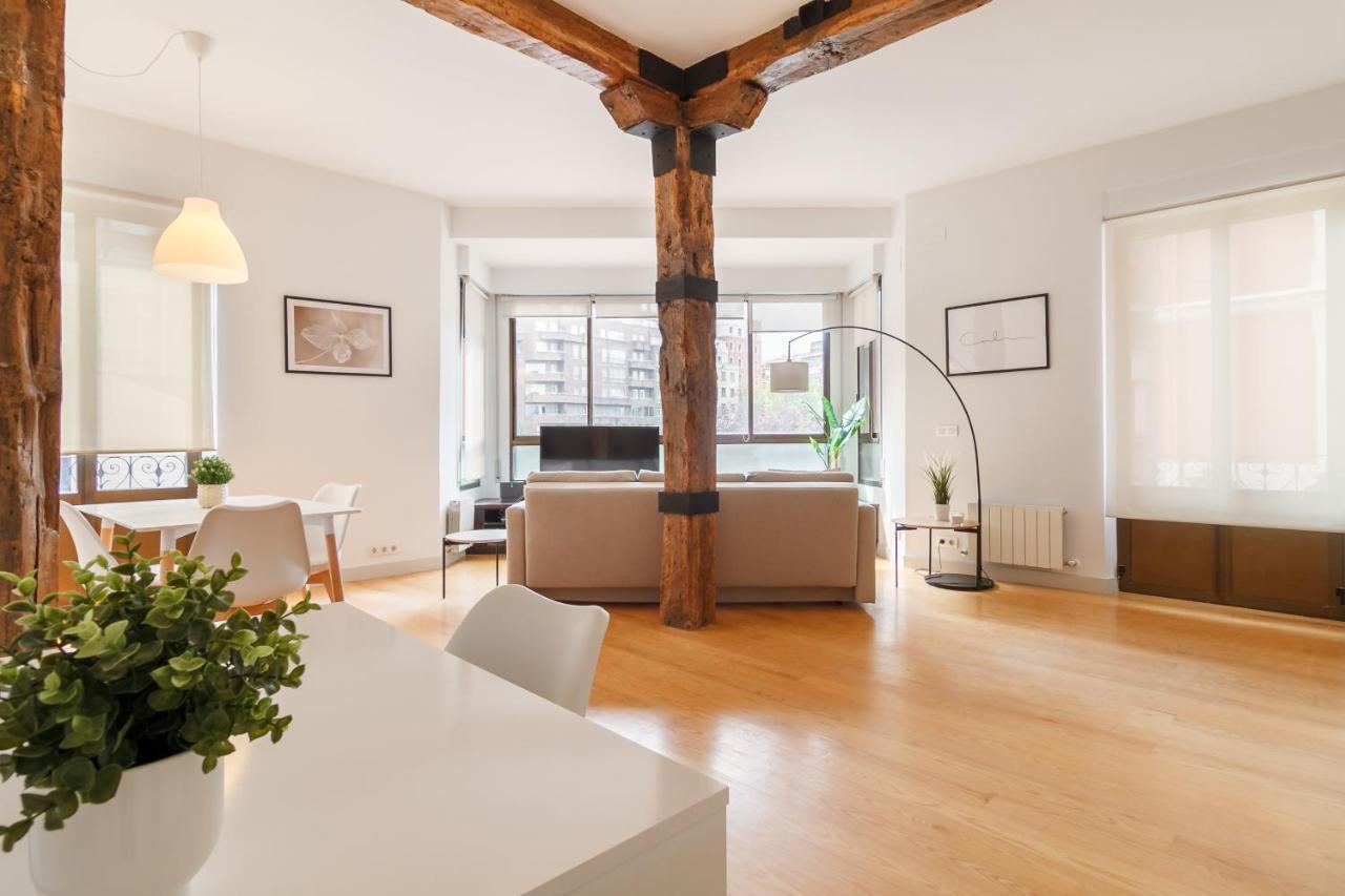 Muy Luminoso A 5 Min Del Centro De Appartement Bilbao