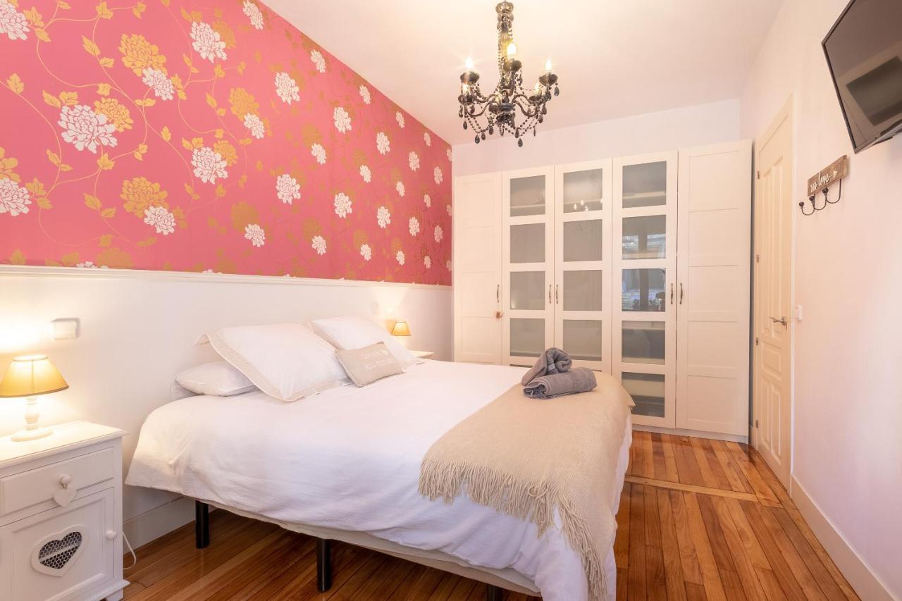 Between Old Town & Guggenheim!! Private Parking Apartment Bilbao