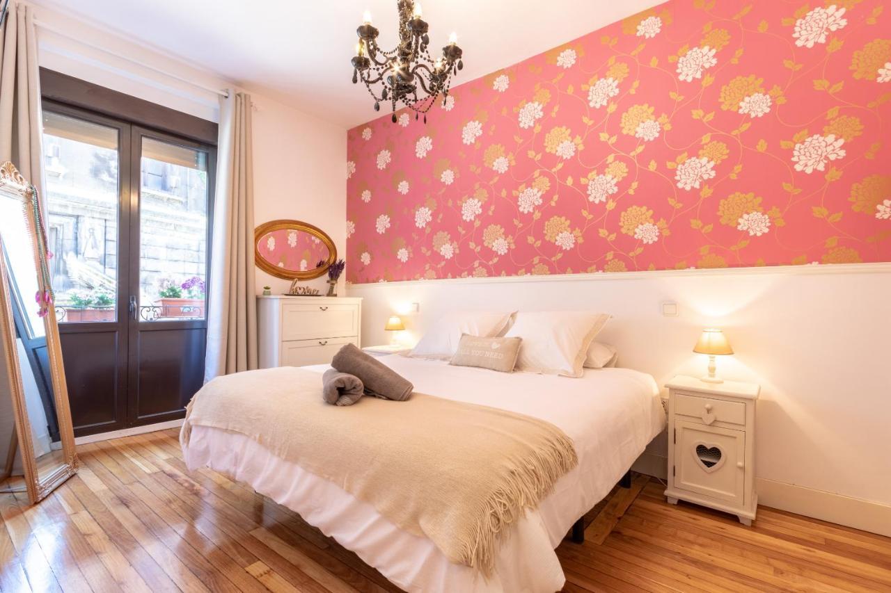 Between Old Town & Guggenheim!! Private Parking Apartment