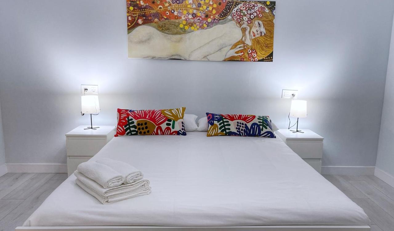 Vt Flat Reformado Con Escritorio De Trabajo Y Wifi *