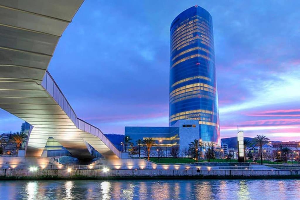 Cultura Y Gastronomia En El Casco Viejo Bilbao