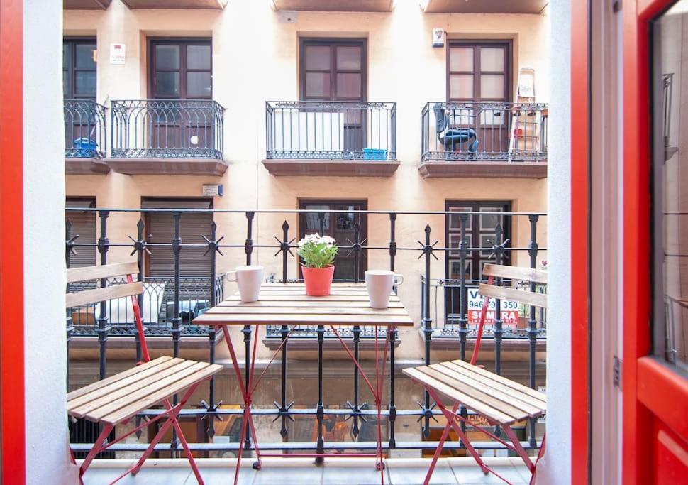 Familias Y Grupos - Muy Buena Ubicacion - Appartement *