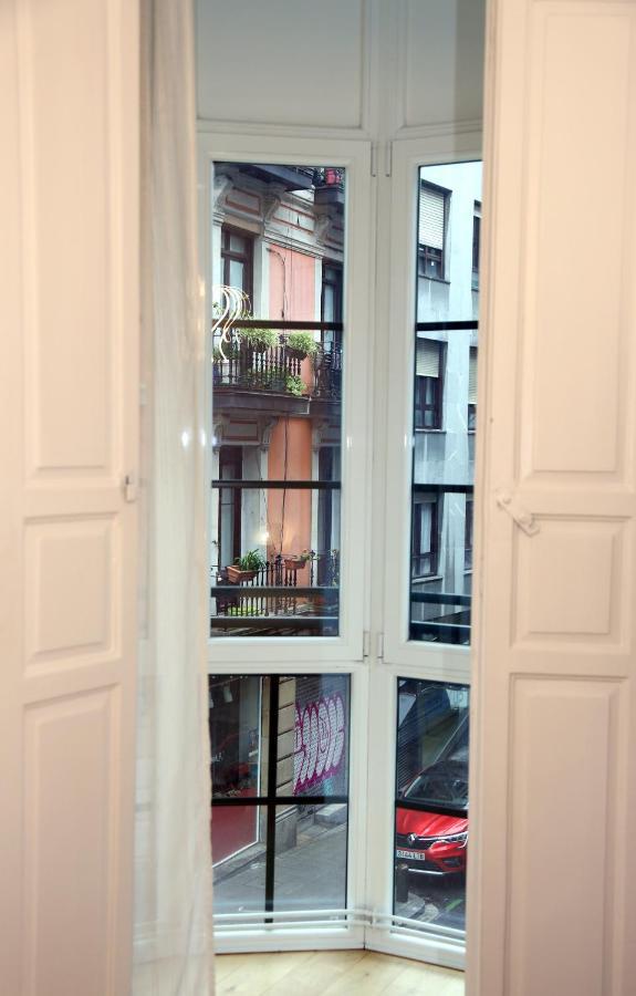 Piso Exclusivo Frente Al Casco Viejo Con Parking Gratis Apartment Bilbao