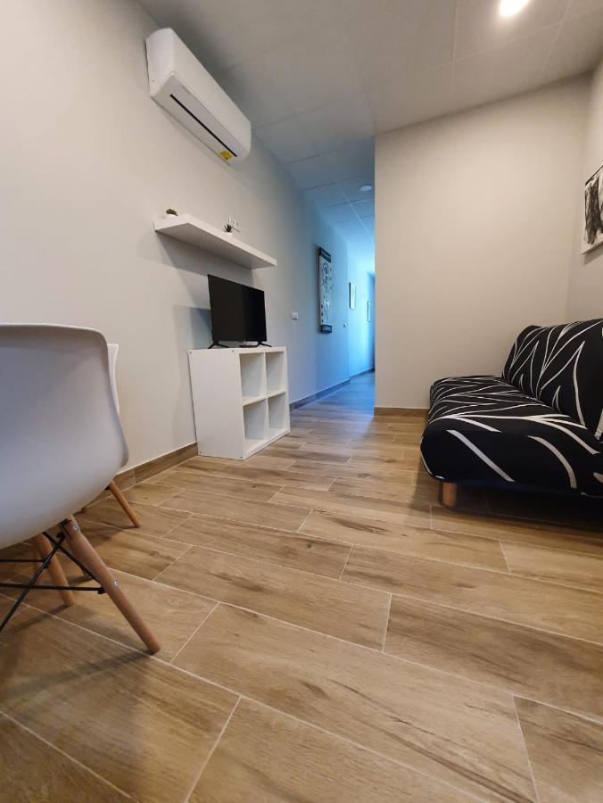 Apartment B75 *