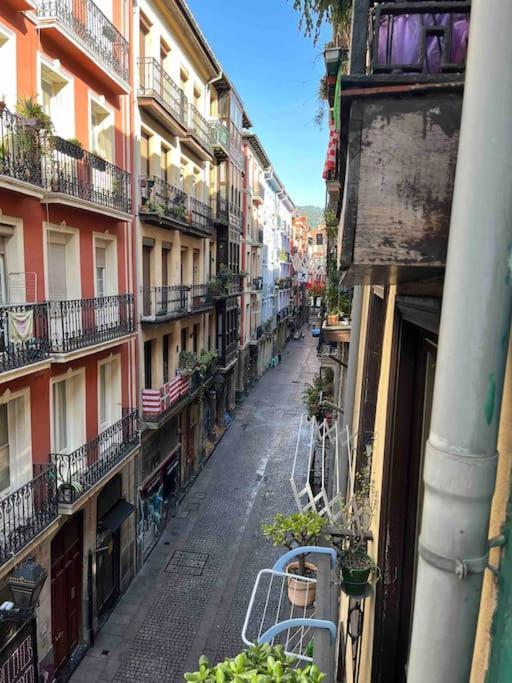 Gurea Casco Viejo Apartment Bilbao