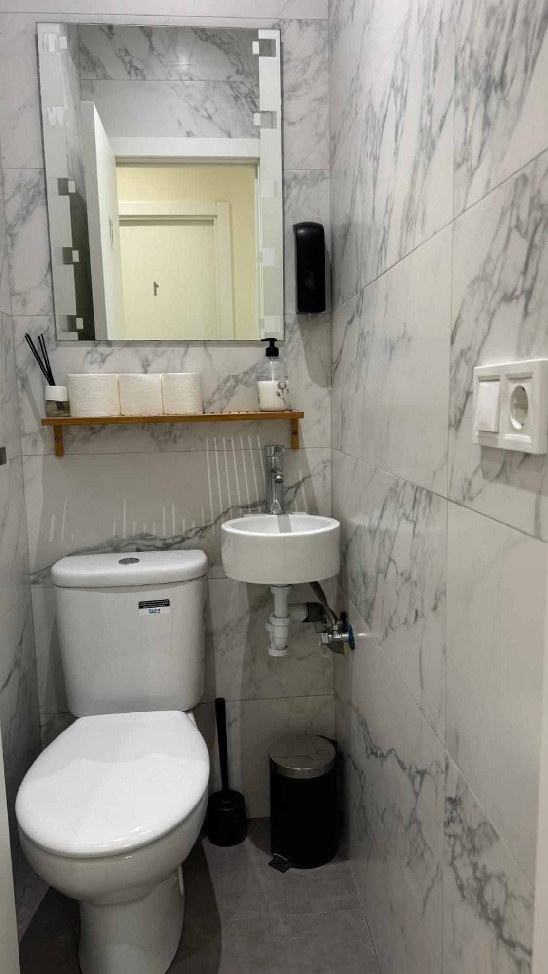 Habitación en casa particular Con Wifi Bilbao