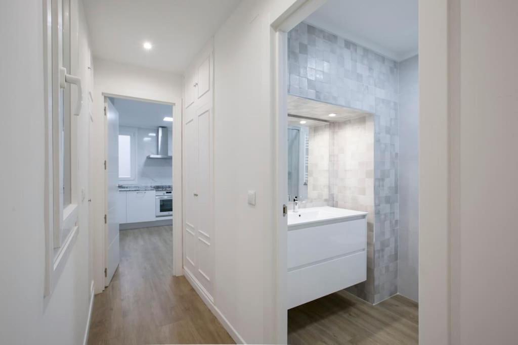 Alhondiga Flat By Next Stop Apartamento
