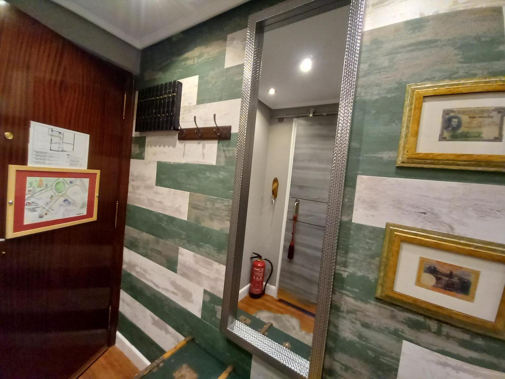 Diego's Vintage Apartment