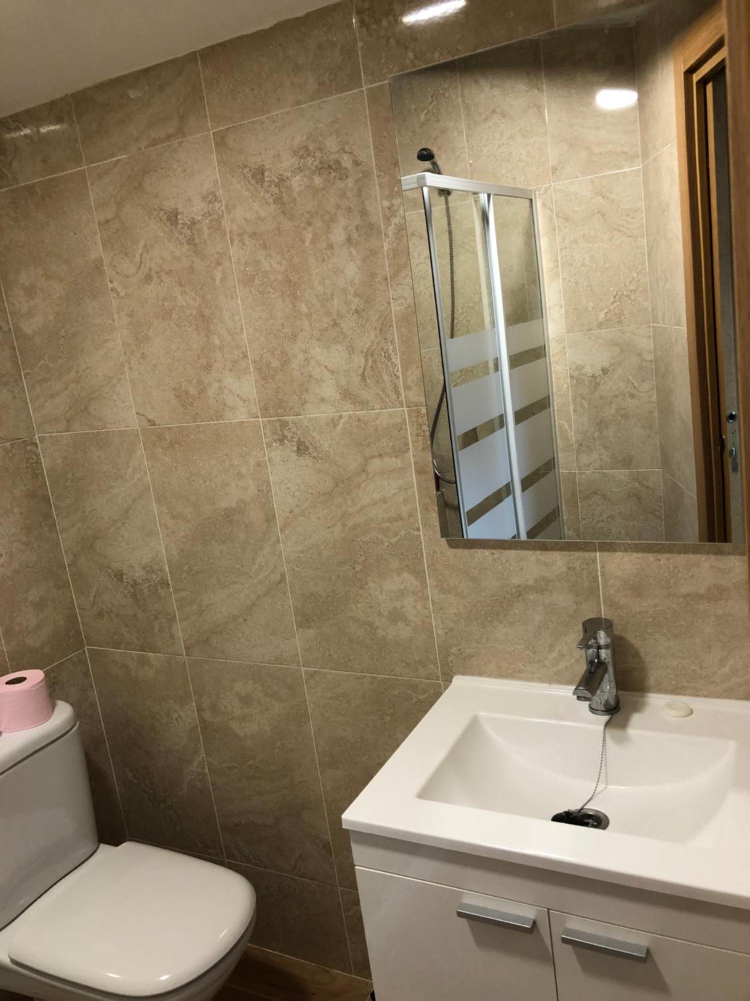 Apartment Con Cocina Y Bano *