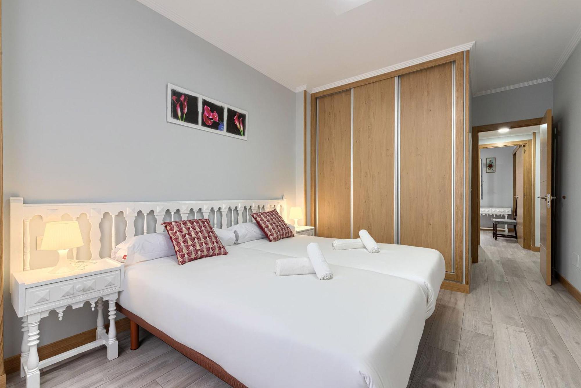 Vivienda Turistica Centrica Y Con Estilo En El Encantador Barrio La Cruz Appartement Bilbao