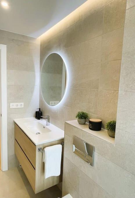 Calida Descubre La Ciudad Appartement *
