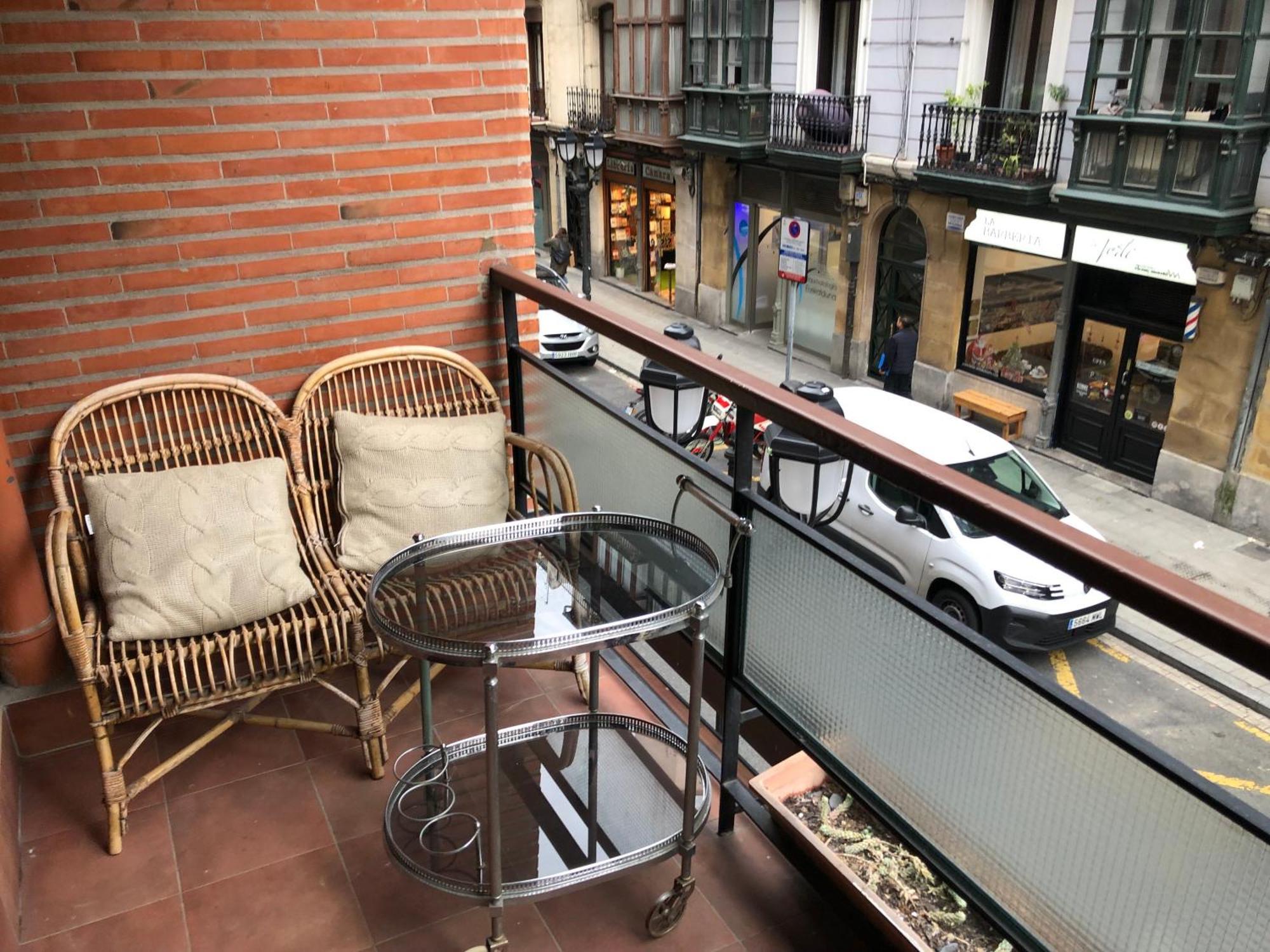 Apartment En Privado Terraza Centro Bilbao