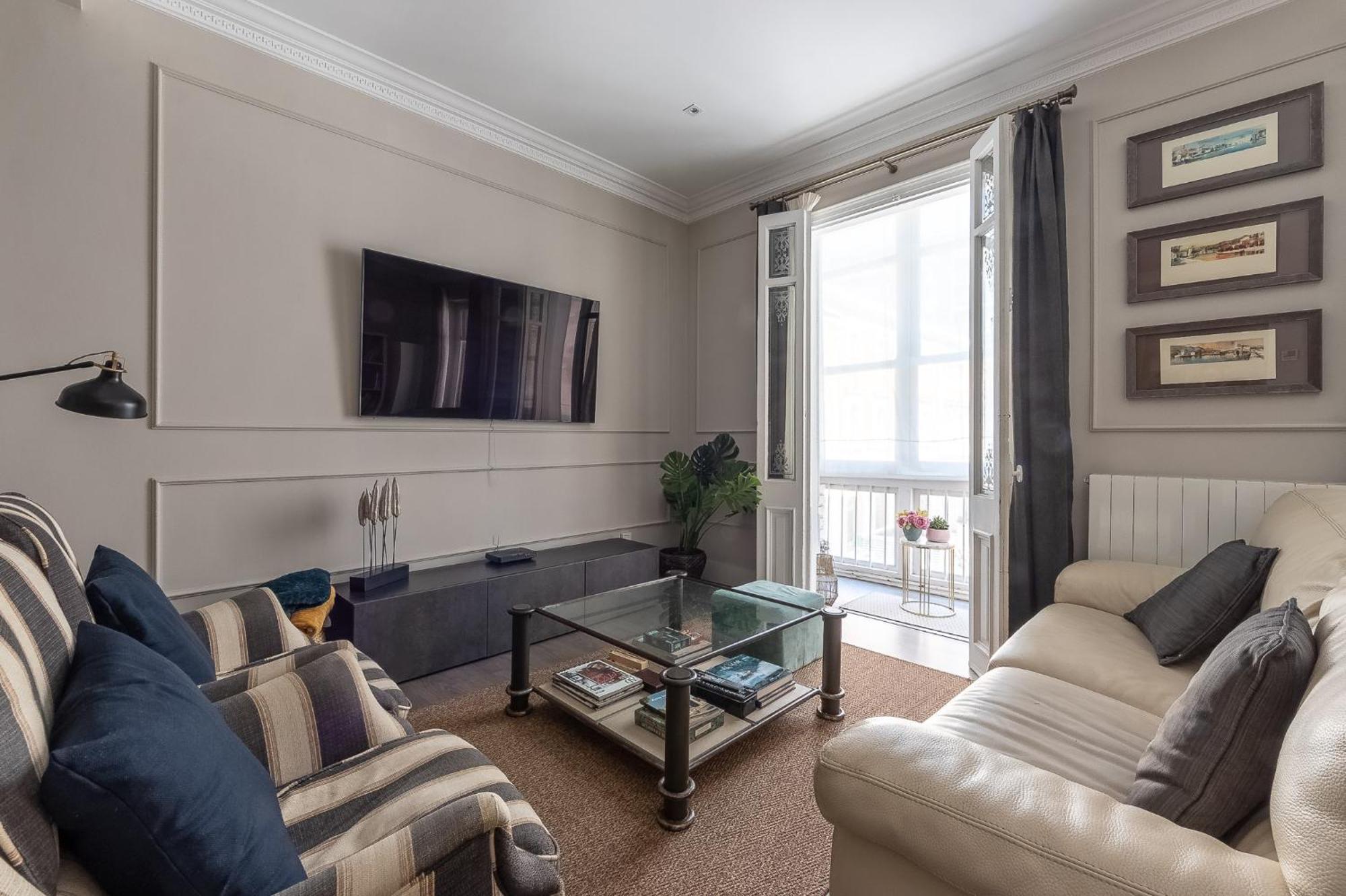 Aston - Amplio Y Centrico Apartment