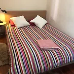 4 Bedrooms Flat In The City Center