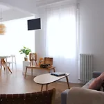 Bright And Modern Apartment In Bilbao City Center