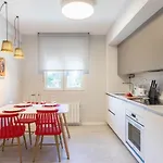 Bilbao Old Town VI By Aston Rentals