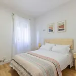 2 Paradas Al Cascoviejo, 1 Min Al Metro - Basarrate