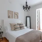 Coqueto Y Tranquilo En El Centro