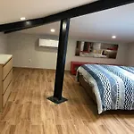 Habitacion Con Cocina Y Bano