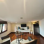 Habitacion Con Hermosas Vistas A Bilbao