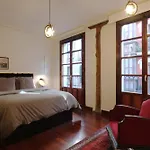 Cornerstone, Apartamento En Casco Viejo