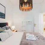 Altair Apartment By People Rentals