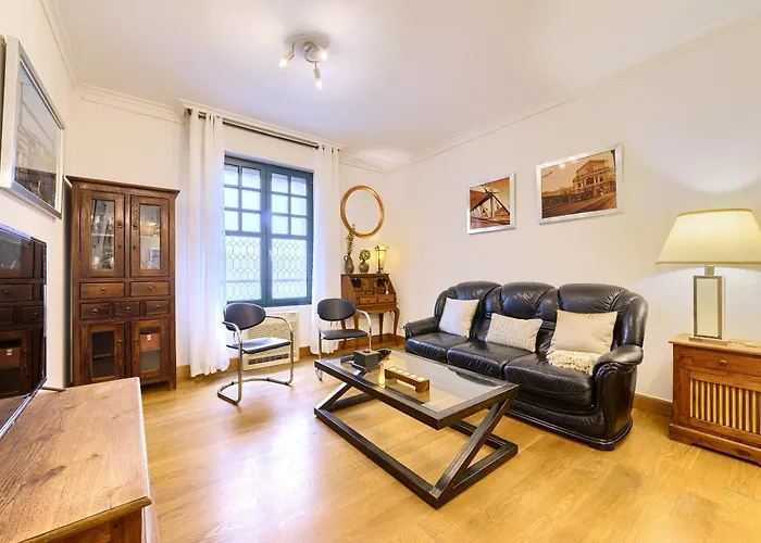 Vivienda Turistica Acogedora Y Elegante En Irala