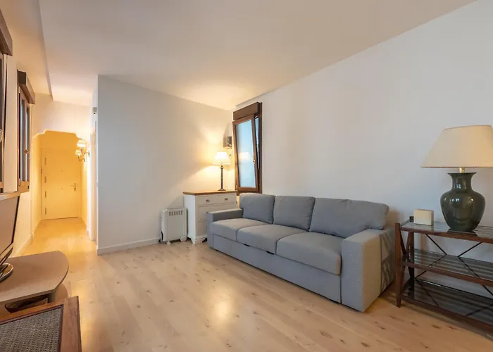 Gaztelu By People Rentals