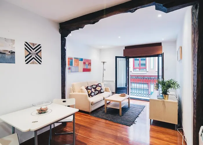 Old Town Madari By People Rentals
