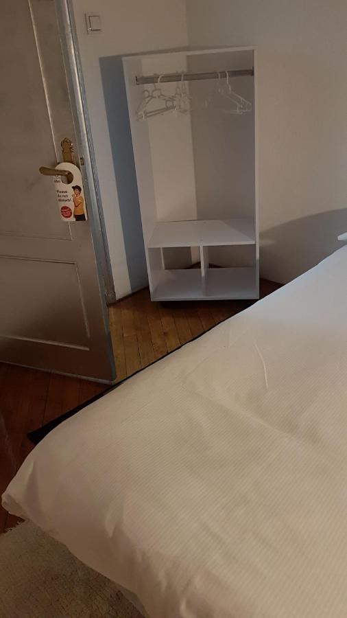Homestay House Zen Acogedoras En El Corazon De Bilbao,para Viajeros Expres Exclusiva Para Hombres Bilbao
