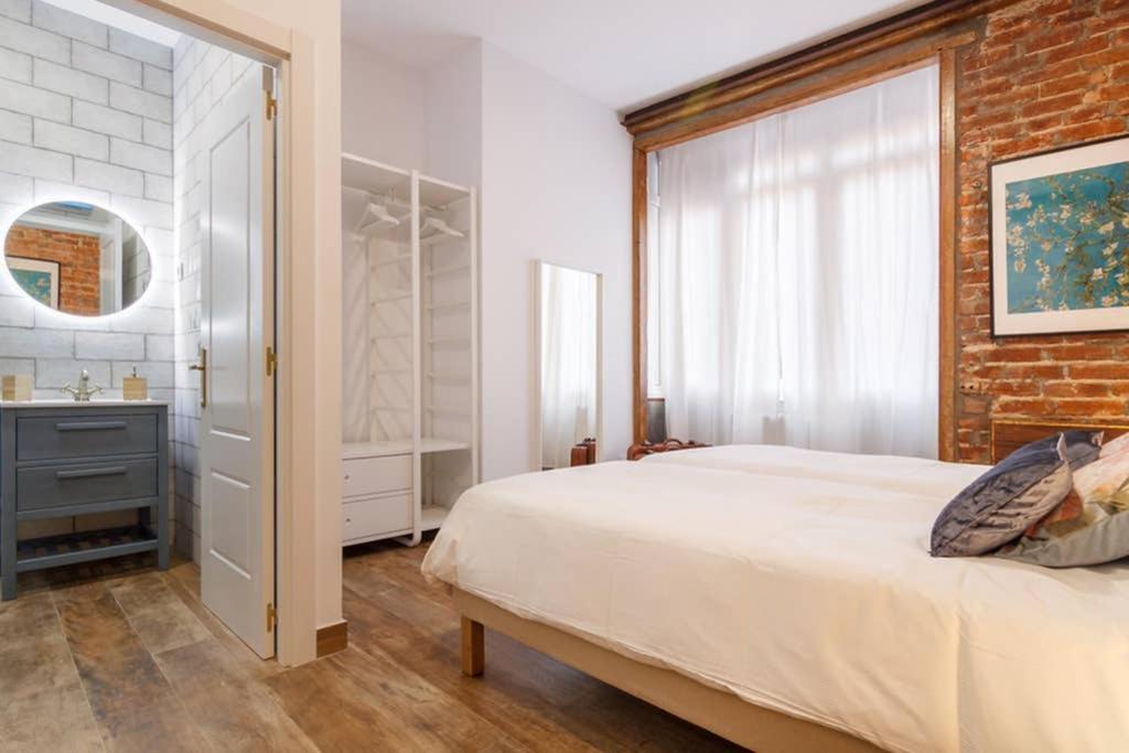 Casco Viejo Junto A La Plaza Nueva Y Unamuno Apartamento Bilbau