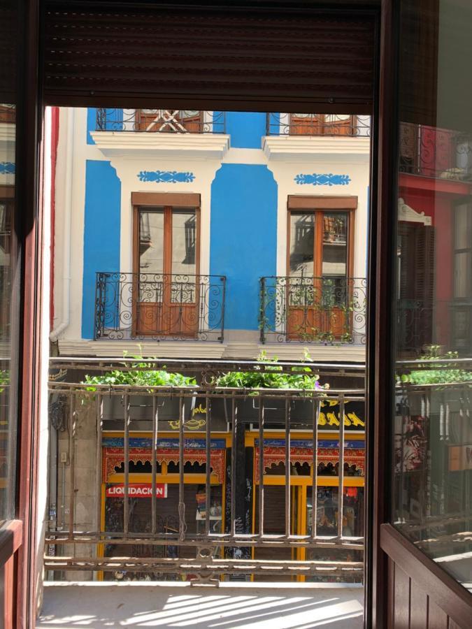 La Puerta - Casco Viejo-old Town Bilbao