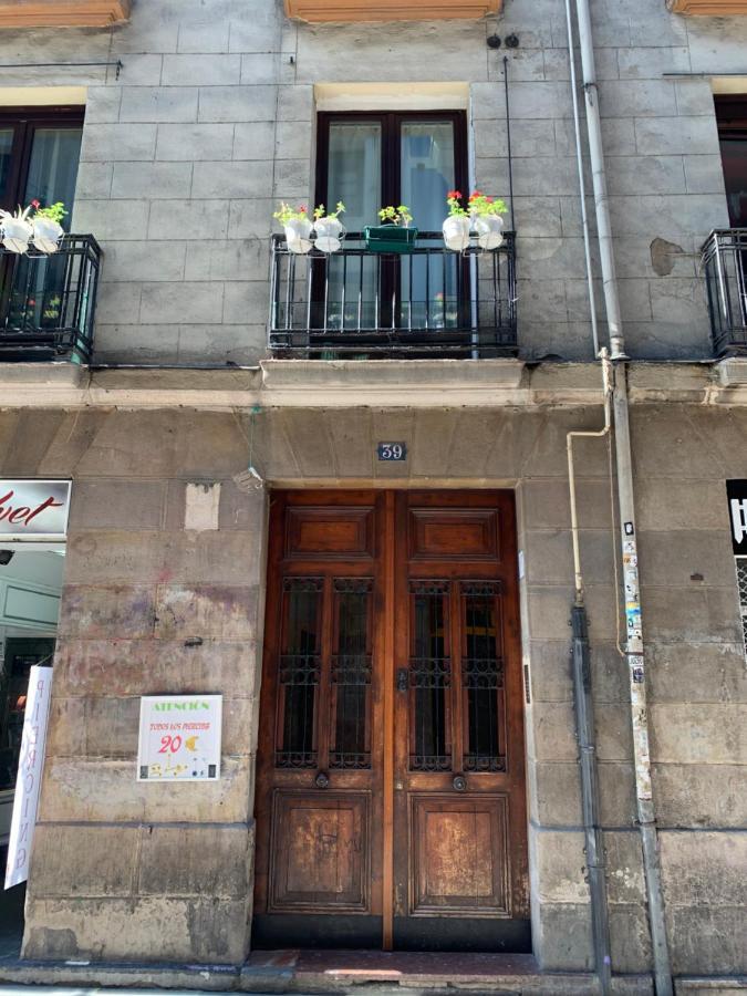 La Puerta - Casco Viejo-old Town Bilbao
