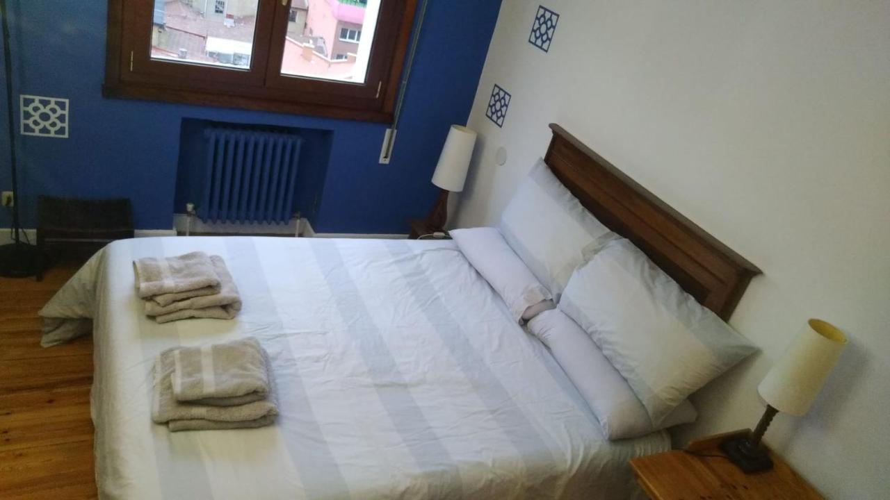Privatunterkunft Superviews, Parking 24h Vigilado Incluido Y Netflix En Independiente Con Bano Privado En Particular, Francais&english *