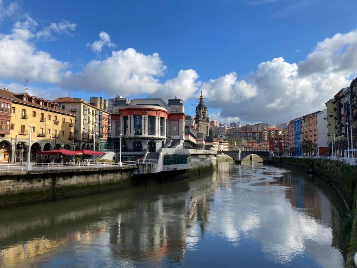4 Bedrooms Flat In The City Center