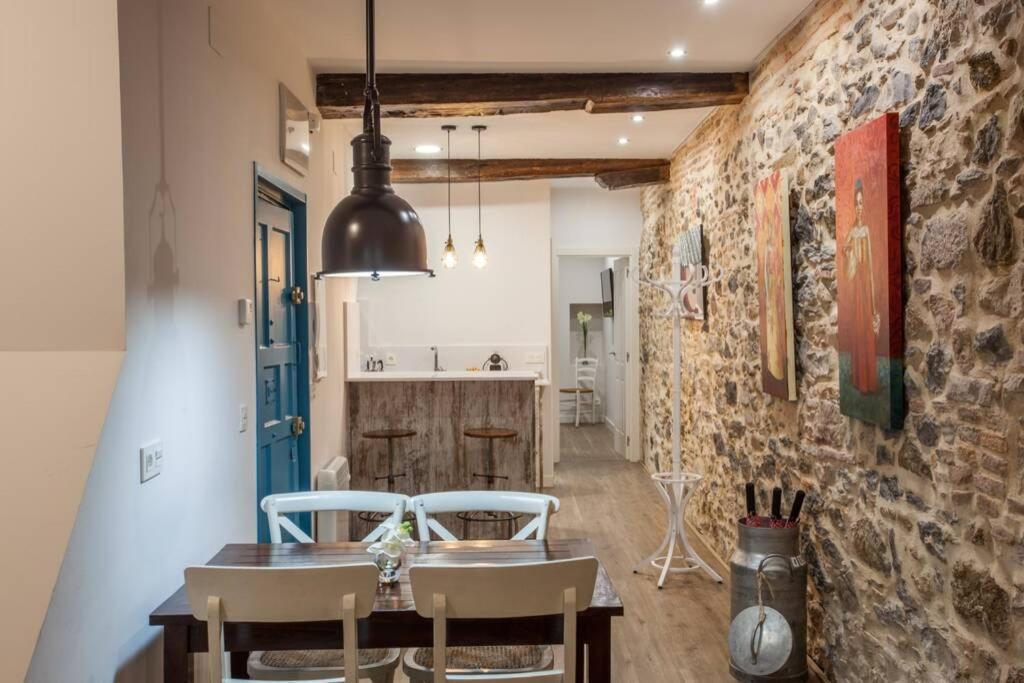 Bonito Apartamento, Nuevo Y En El Casco Viejo!!! * Bilbau