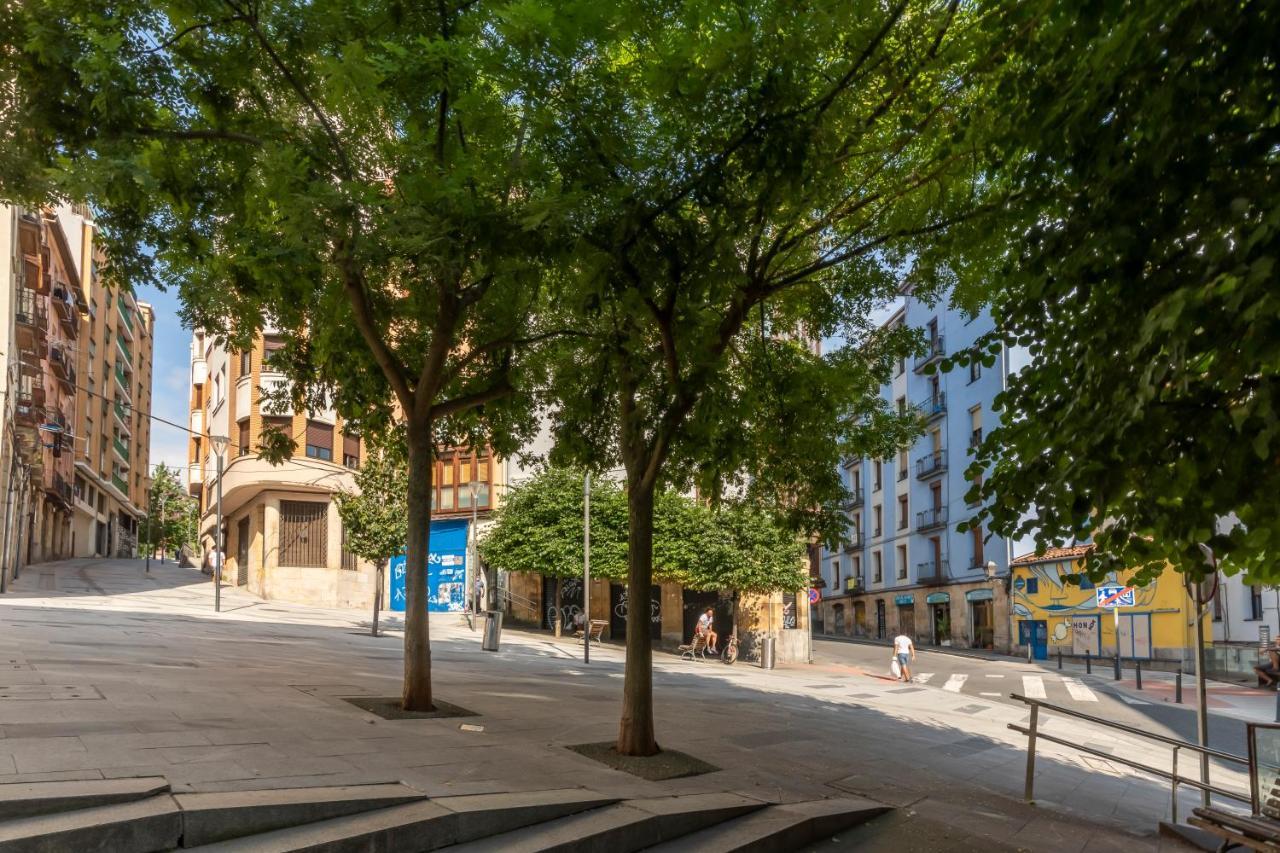 Vivienda Turistica Plaza De Tres Pilares