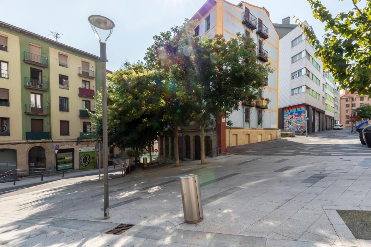 Apartment Vivienda Turistica Plaza De Tres Pilares Bilbao