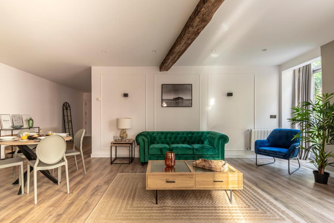 Vivienda Turistica Plaza De Tres Pilares Bilbao