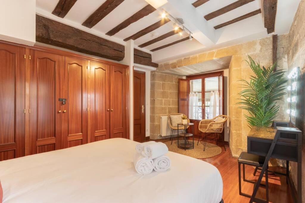Precioso Apartamento En Antiguo Palacio