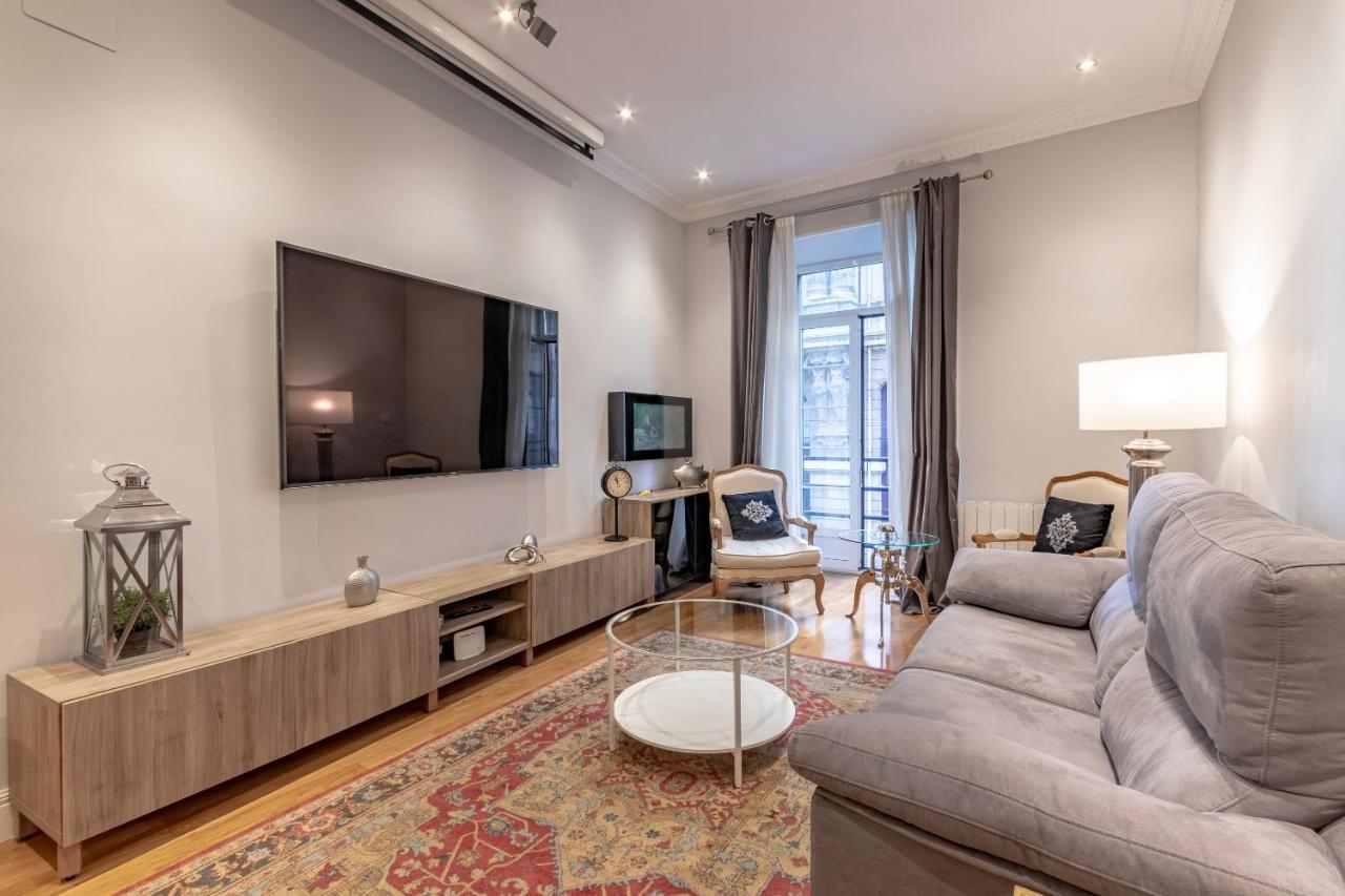 Apartment Amplio Y Elegante En Casco Viejo Con Parking