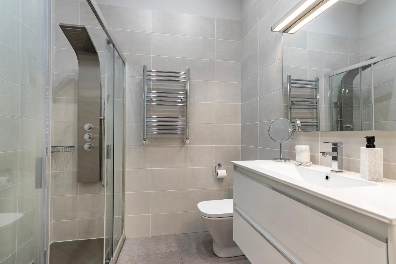 Amplio Y Elegante En Casco Viejo Con Parking Apartment *
